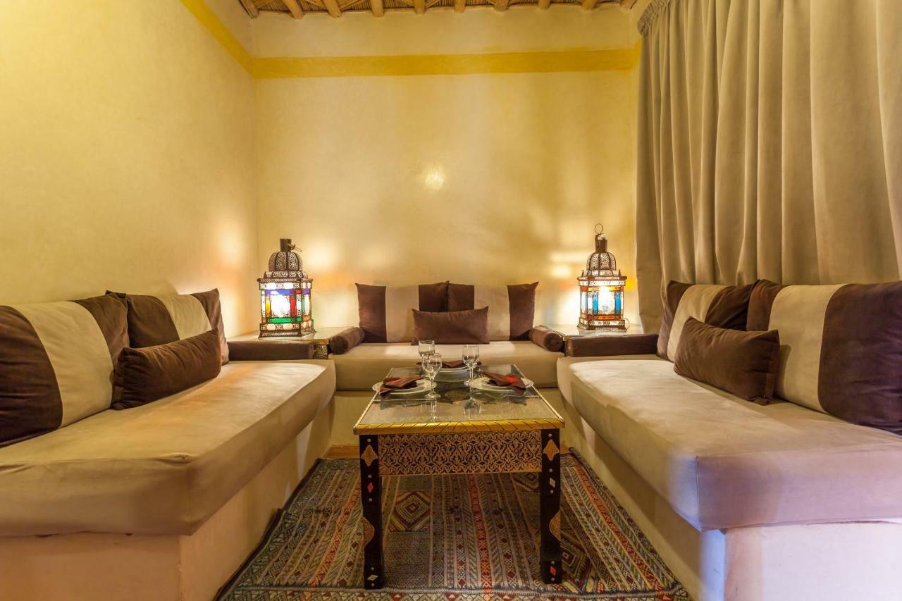 Kasbah Tizzarouine Bed & Breakfast Boumalne Dades Exterior photo