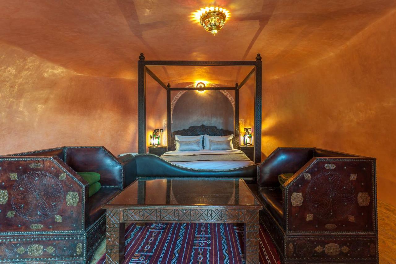 Kasbah Tizzarouine Bed & Breakfast Boumalne Dades Exterior photo