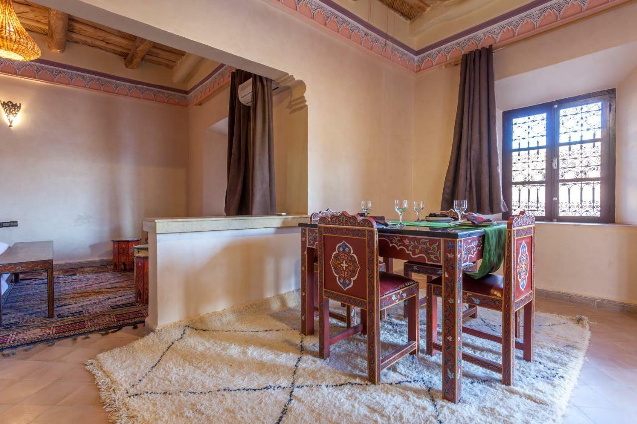 Kasbah Tizzarouine Bed & Breakfast Boumalne Dades Exterior photo